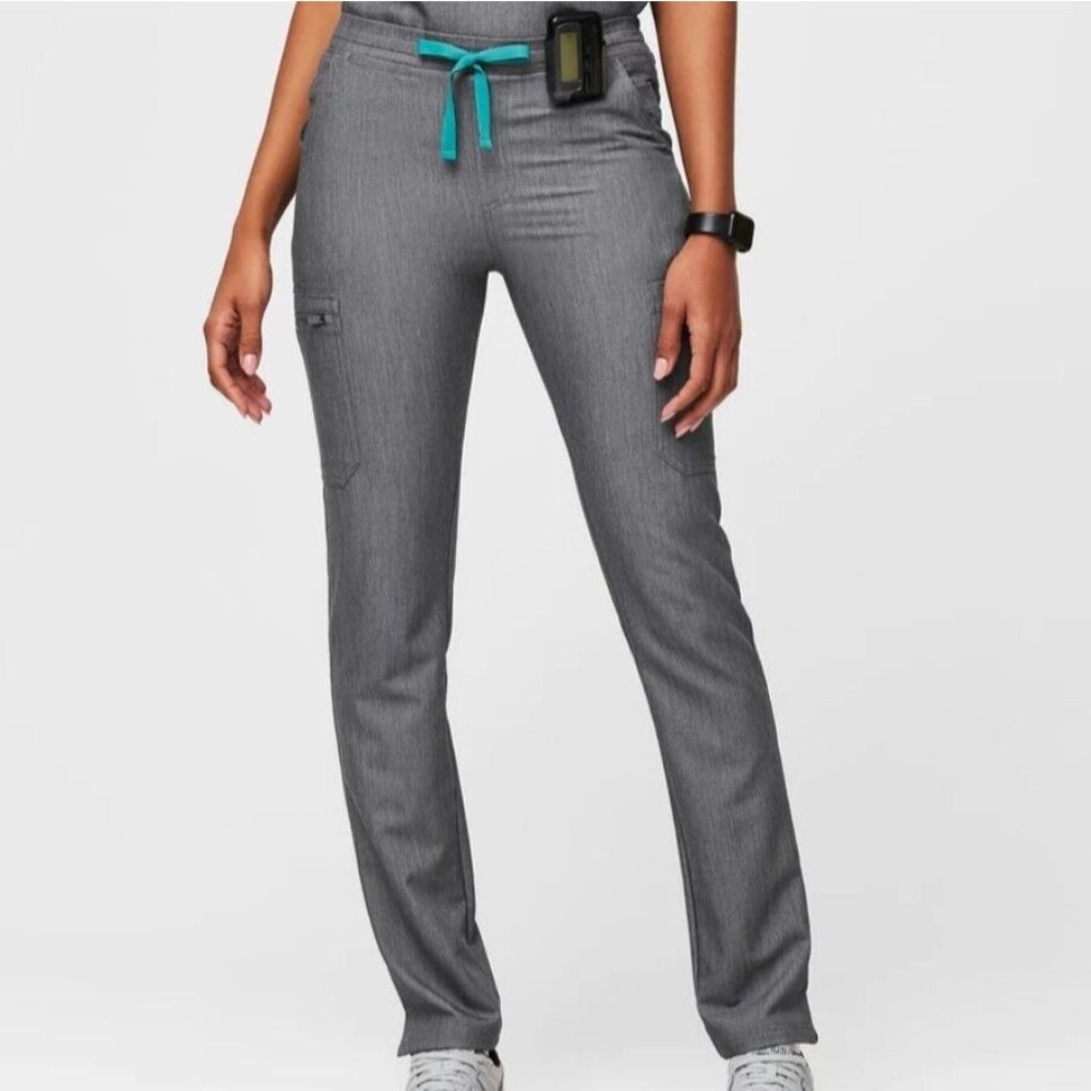 NWT Women’s Yola Petite Skinny Scrub Pants - Graphite Size L Medical Field WP011